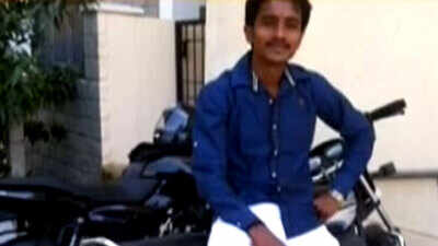 Bengaluru: 28-yr-old hacked to death; old rivalry suspected