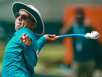 Sri Lanka Cricket gives Hathurusinghe selector's job on tour