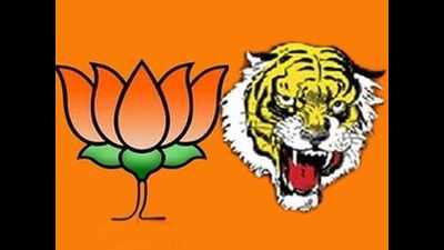 Congress feelers to NCP may force BJP, Sena to rework 2019 strategy