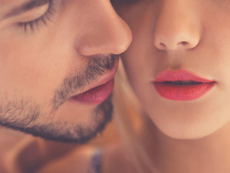 Did you know kissing can help you burn calories? Here are 3 other such benefits of kissing