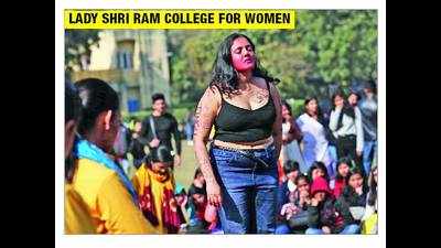 From nationalism to body shaming, DU's fest season kicks off with hard-hitting street plays