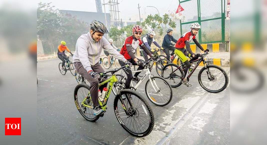 20 cycling groups in 3 years Noidawallahs say yes to cycle