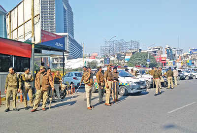 Will set fire to the mall if 'Padmaavat' releases in Noida, say Noida protesters