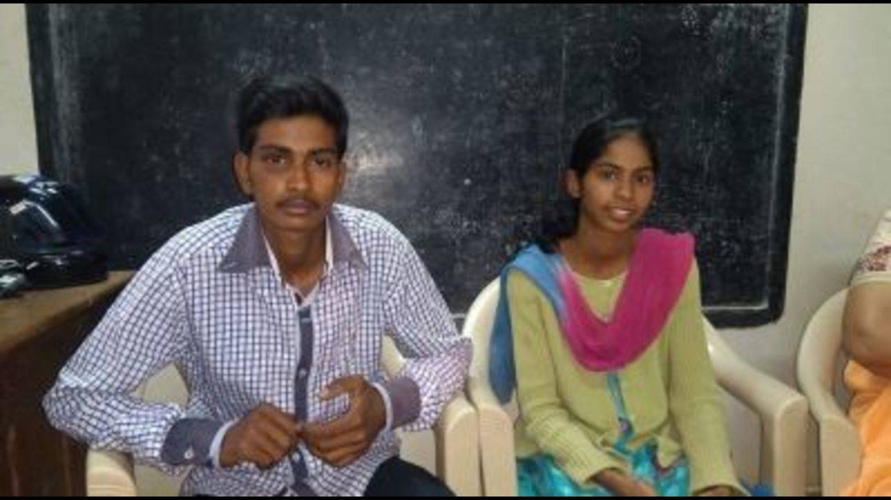 Karnataka Siblings Re-United: Brother and sister re-united after a decade  and how! | Bengaluru News - Times of India