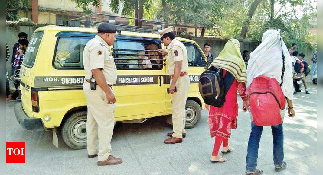 665 vehicles fine for ferrying excess school kids | Nagpur News - Times ...
