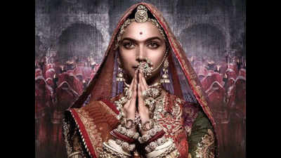 Playing ‘Padmaavat’ song violates law: MP home minister
