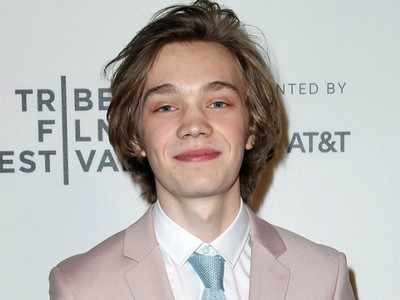 Charlie Plummer to star in 'Spontaneous'