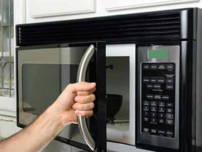 Microwaves may be as harmful for environment as cars: Study