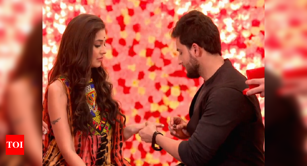 Ishqbaaz Written Update January Bhavya And Rudra Get Engaged Times Of India