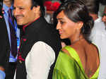 Vivek Oberoi and his wife Priyanka Alva Oberoi