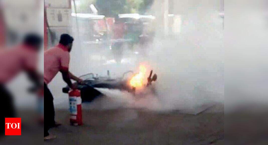 Two vehicles gutted in fire at petrol pump Vadodara News Times of India