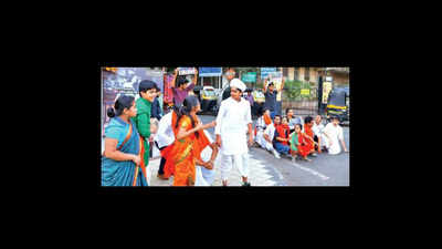 Groups take to street plays, social media to draw a crowd