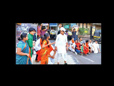 Groups take to street plays, social media to draw a crowd