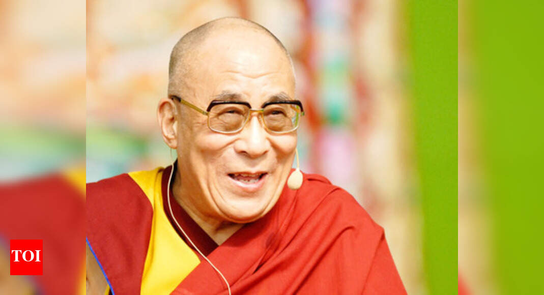 Lama: 2 days after blast, Dalai Lama appears in public | Patna News ...