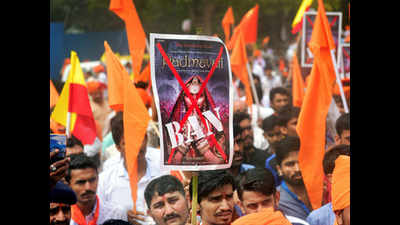 Karni Sena stages protest outside BJP headquarters