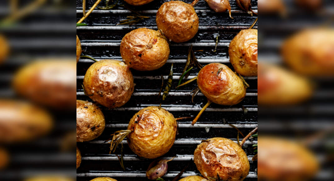 Stuffed Potatoes recipe by Pankaj Bhadouria on Times Food