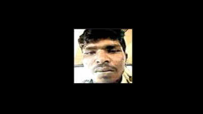 'Beaten up by traffic cops', cabbie sets himself ablaze near Taramani