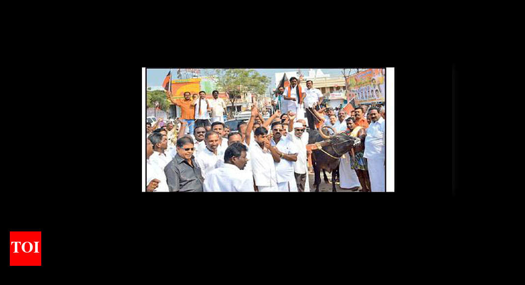 Stalin demands EPS resignation over bus fare hike | Chennai News ...