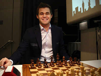 Tata Steel Chess 2011 - Magnus Carlsen vs Anish Giri 