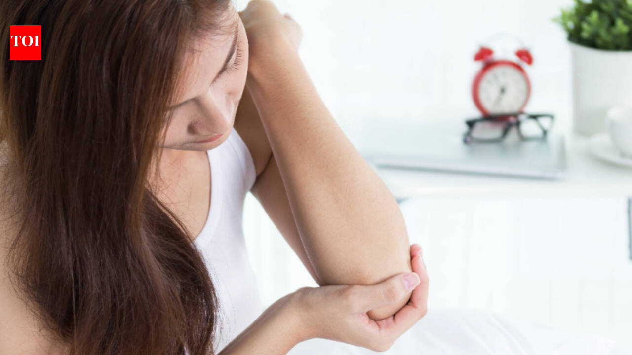 5 DIY hacks to get rid of dark elbows and knees