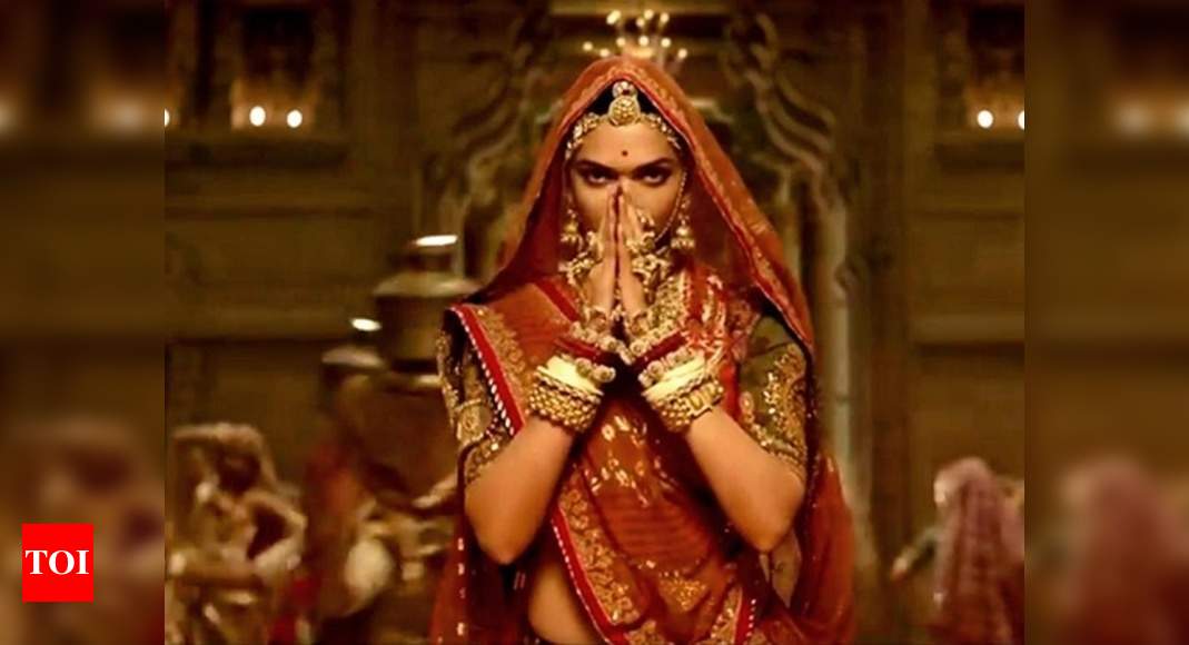 STOP Padmavati Full Movie Online HD Download: 'Padmaavat' makers move to  check film's piracy | - Times of India