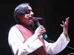 Shashi Tharoor attends Mushaira Literature Festival