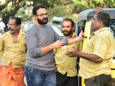 When Jayasurya went out to hunt for news