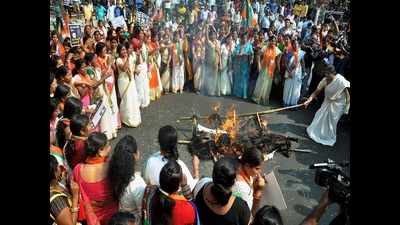 Odisha: BJP women workers ransack SCW office over Kunduli issue