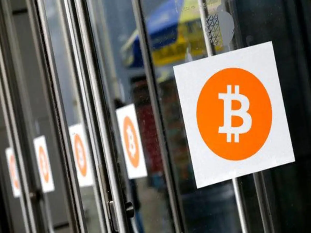 bitcoin apmokestinimas irs pigiai pirkite bitkoinus internetu