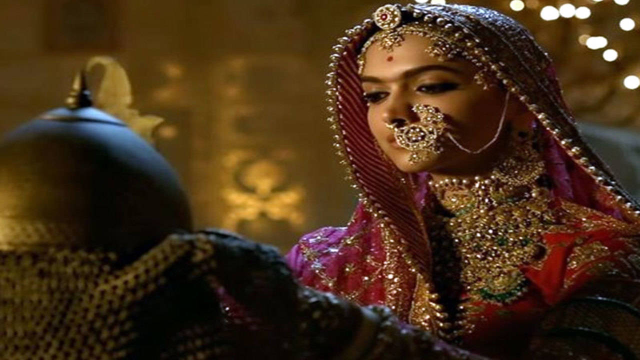 Royal treat for eyes: Watch the trailer of Sanjay Leela Bhansali's  historical epic 'Padmavati'