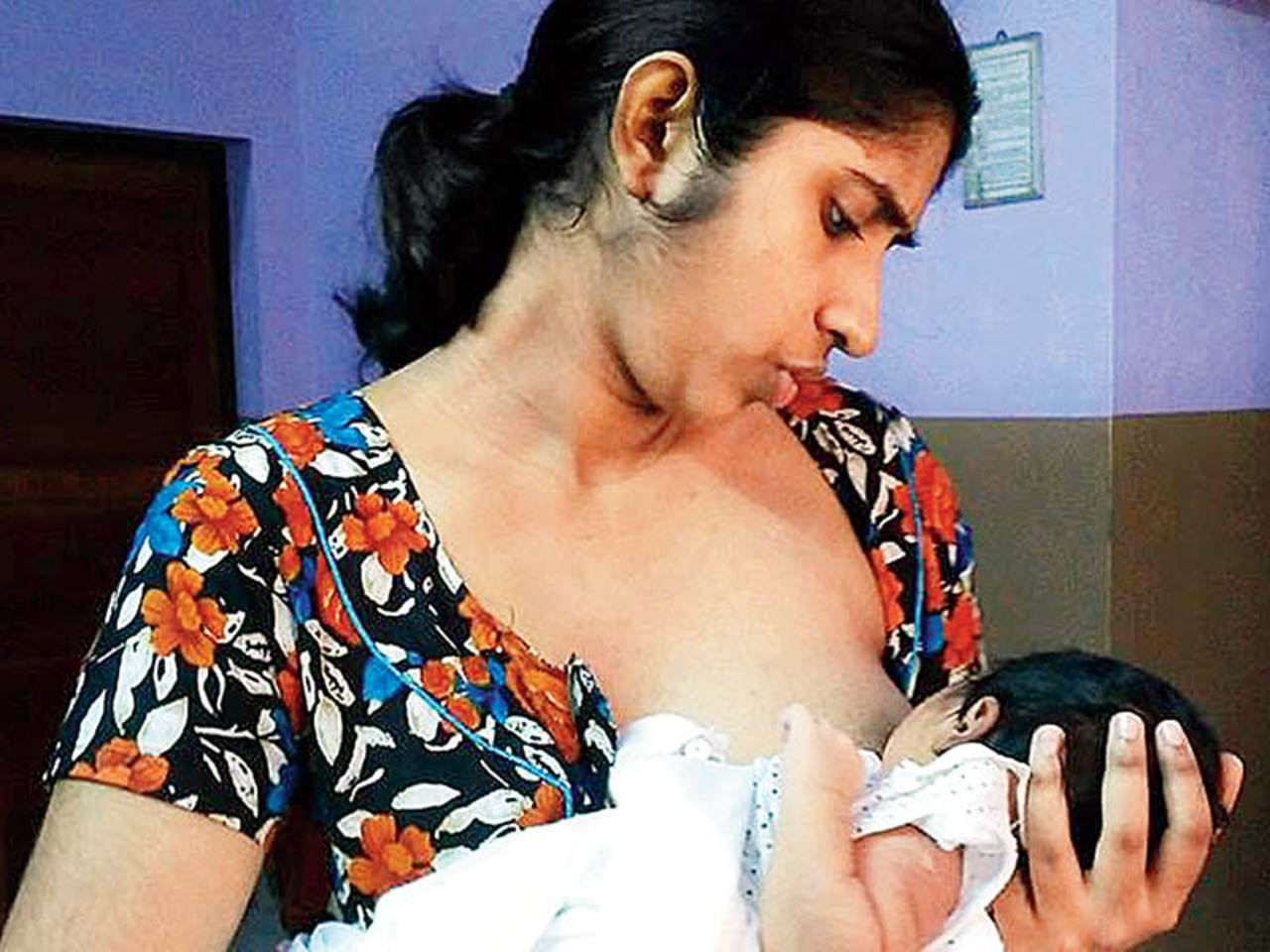 When did breastfeeding in public become a sin? Kochi News