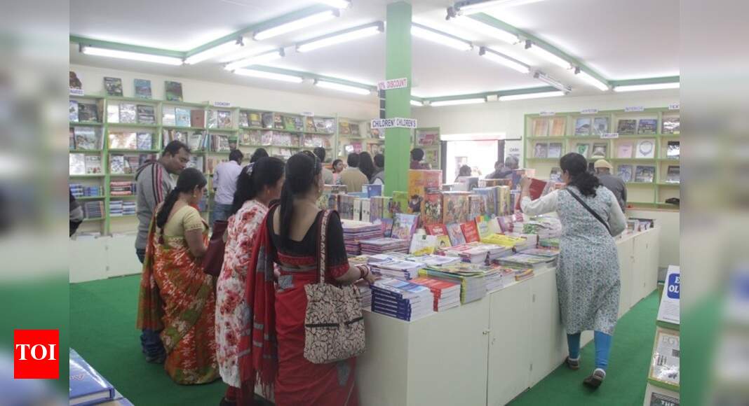 A visit to a book fair essay 100 words image