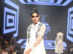 Fashion Week Mumbai '18: Day 5: Label De Belle