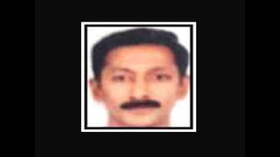 Murder convict jumps to death at Mantralaya