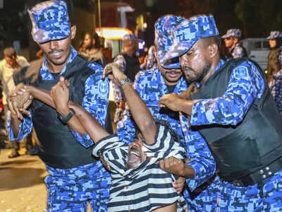 Don't want Maldives to be another flashpoint, in talks with India: China