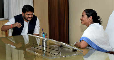 Hardik Patel calls Mamata Banerjee ‘Lady Gandhi’, says will campaign for her in 2019 LS polls