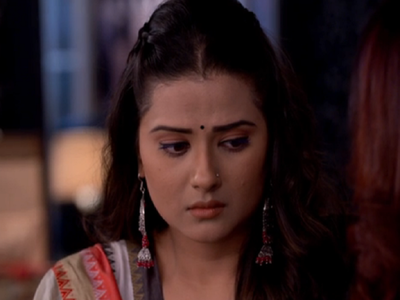 Kasam Tere Pyaar ki written update, February 09, 2018: Tanuja signs the divorce papers