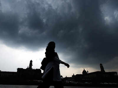 Met department issues thunderstorm warning in north India
