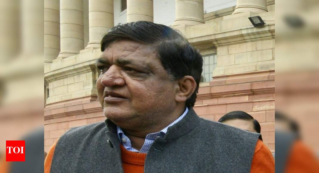 SP leader Naresh Agarwal's casteist comment against PM Modi triggers ...