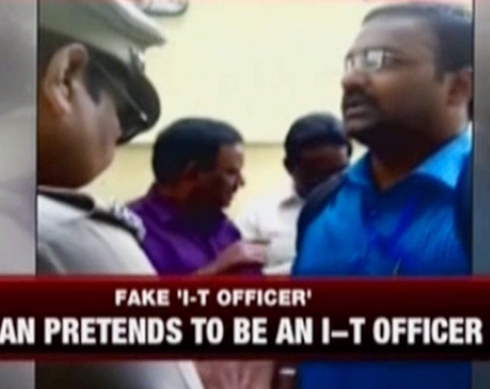 
Fake I-T officer who conducted 'raid' at house of Jayalalithaa's niece surrenders

