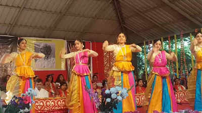 13th edition of Basanta Utsav held at Empress Garden, Pune
