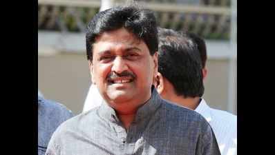 Mumbai: Ashok Chavan ridicules net placed at Mantralaya to prevent suicides