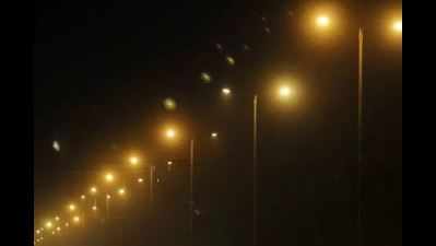 'Street lights in all Maharashtra municipal corporations to be replaced by LED lights'