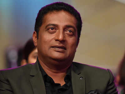 prakash rai: Prakash Rai meets family members of Kalburgi | Hindi Movie News - Times of India