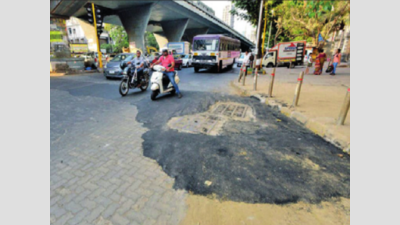 2/3rds of BMC road engineers land in trouble for potholes
