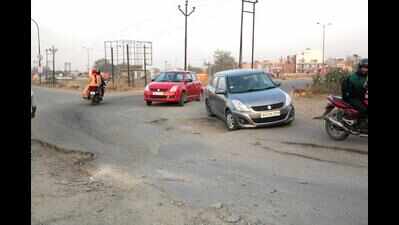 Iron sheet falls off truck on NH-24, woman crushed to death