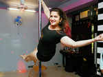 Smilie Suri's pole dancing photos