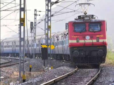 Railways claims to have achieved highest track renewal in a month