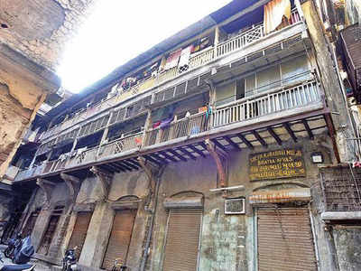People living in chawls, dingy room are directors in Nakshatra, Gili India