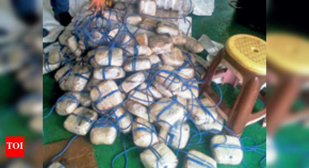 Pak Smuggler Killed: Pak smuggler shot in joint operation, 10kg heroin ...